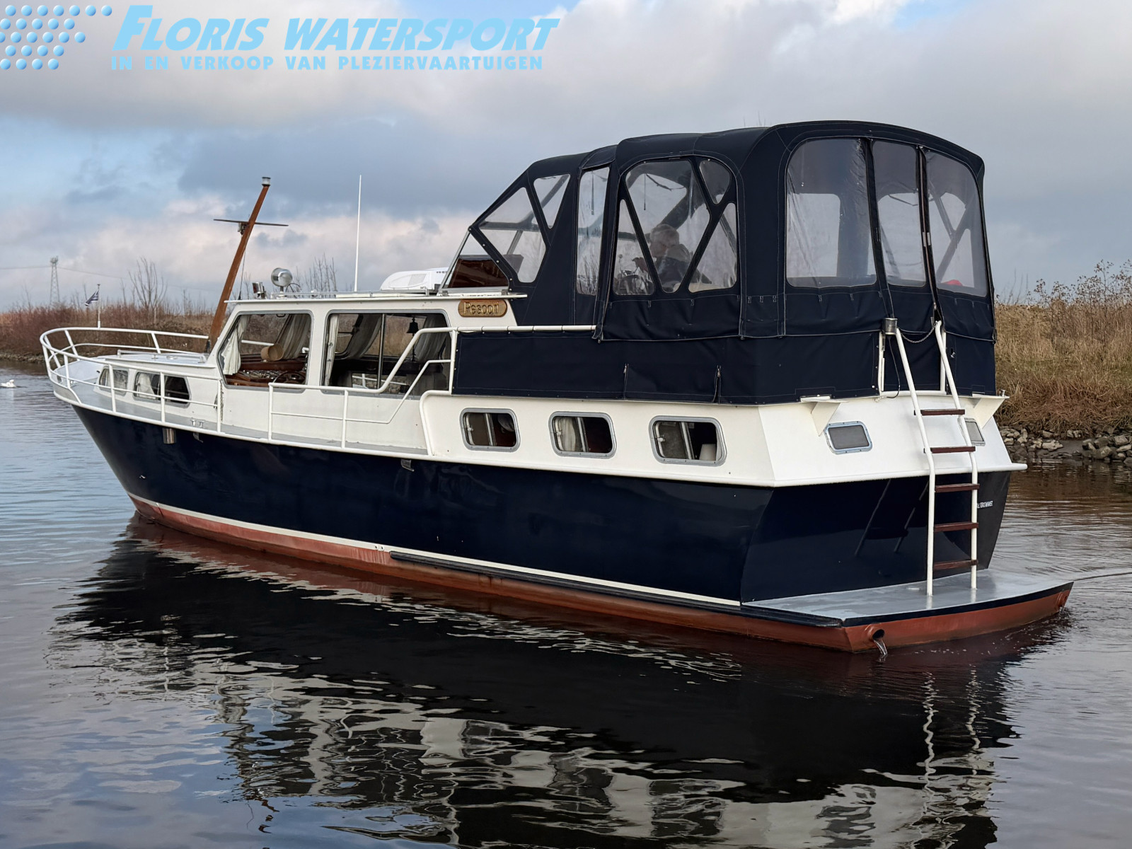 foto: 15 Blauwe Hand kruiser 1350 AK