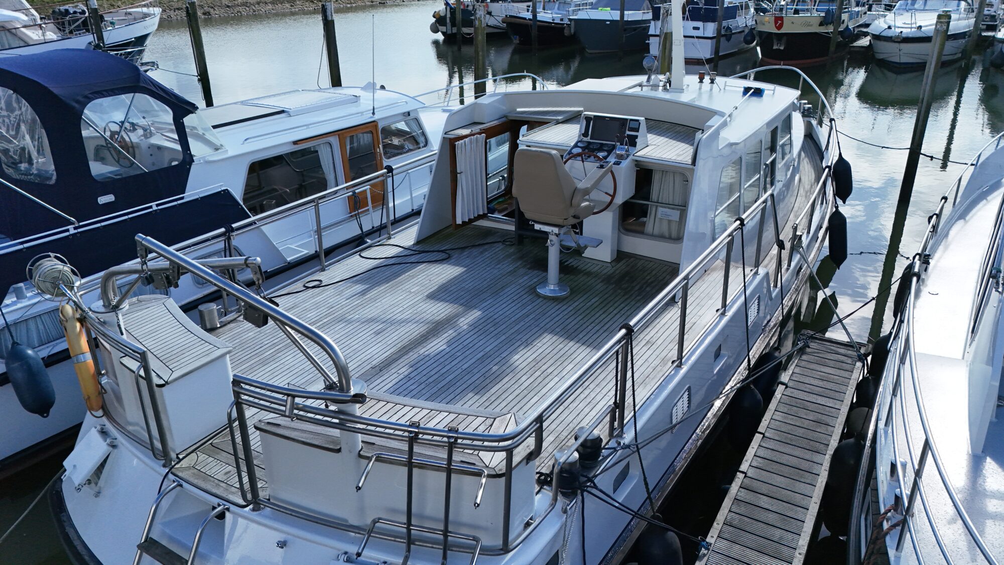 foto: 88 Damen Damen Pushy Cat 15.00 AK Cabrio