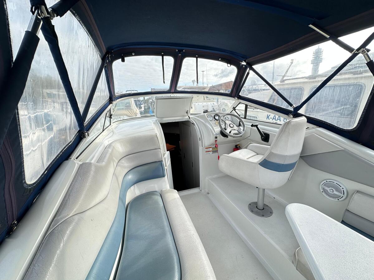 foto: 8 Chris craft  262 Crowne 