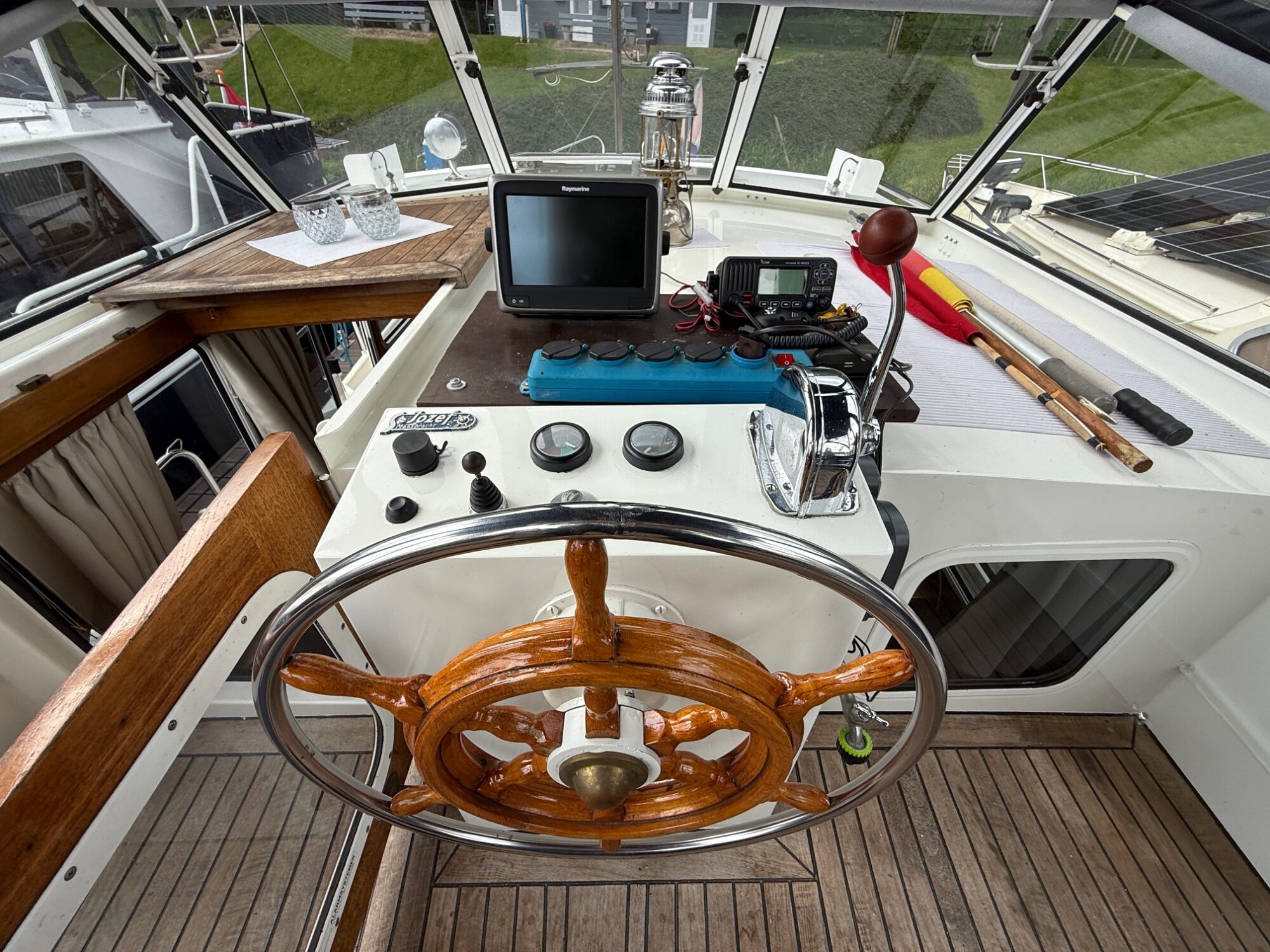 foto: 31 Linssen Linssen 32 SL