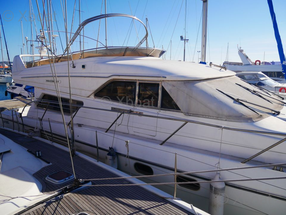 foto: 23 Princess 58 FLY