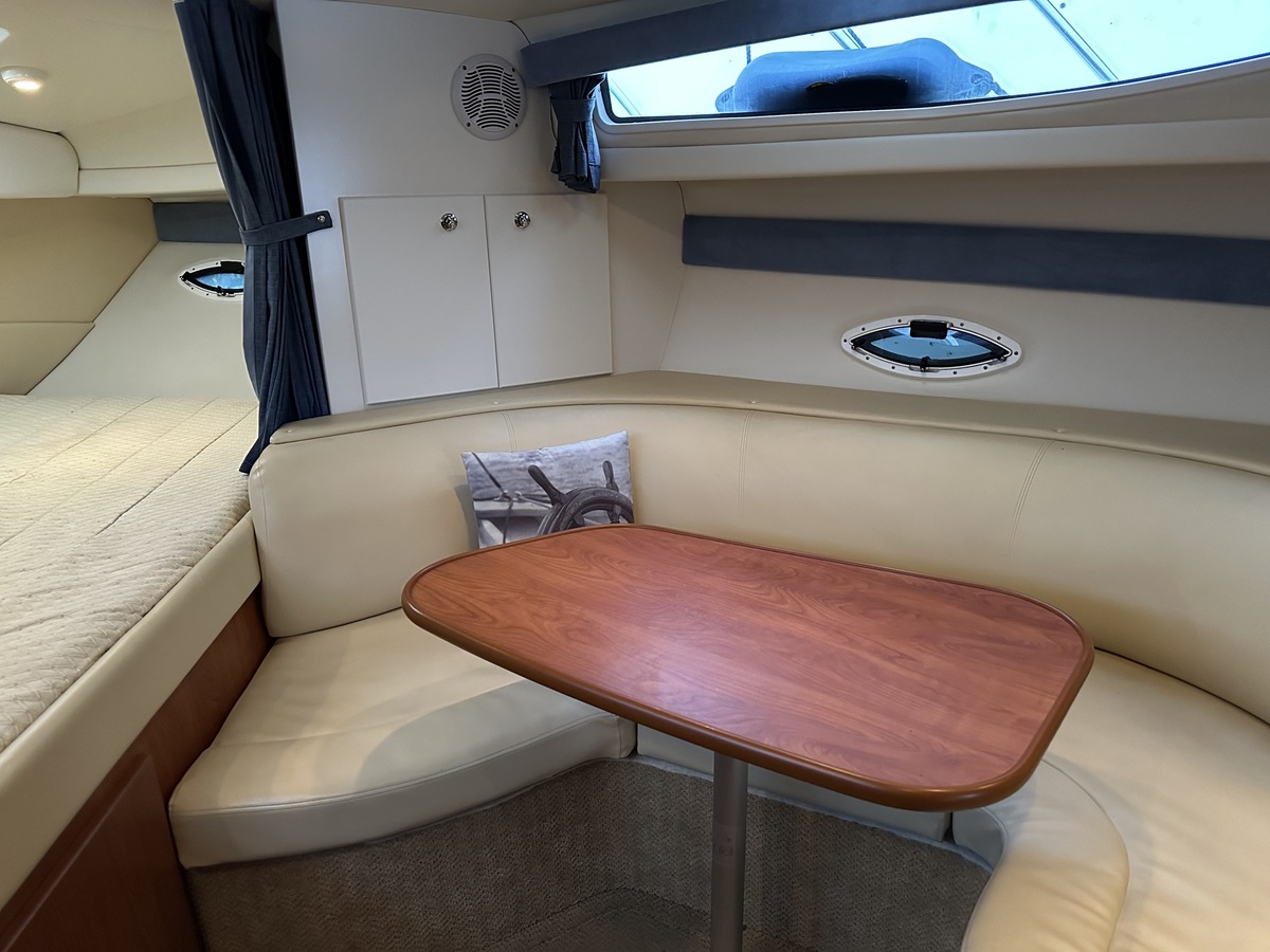 foto: 21 Bayliner 305
