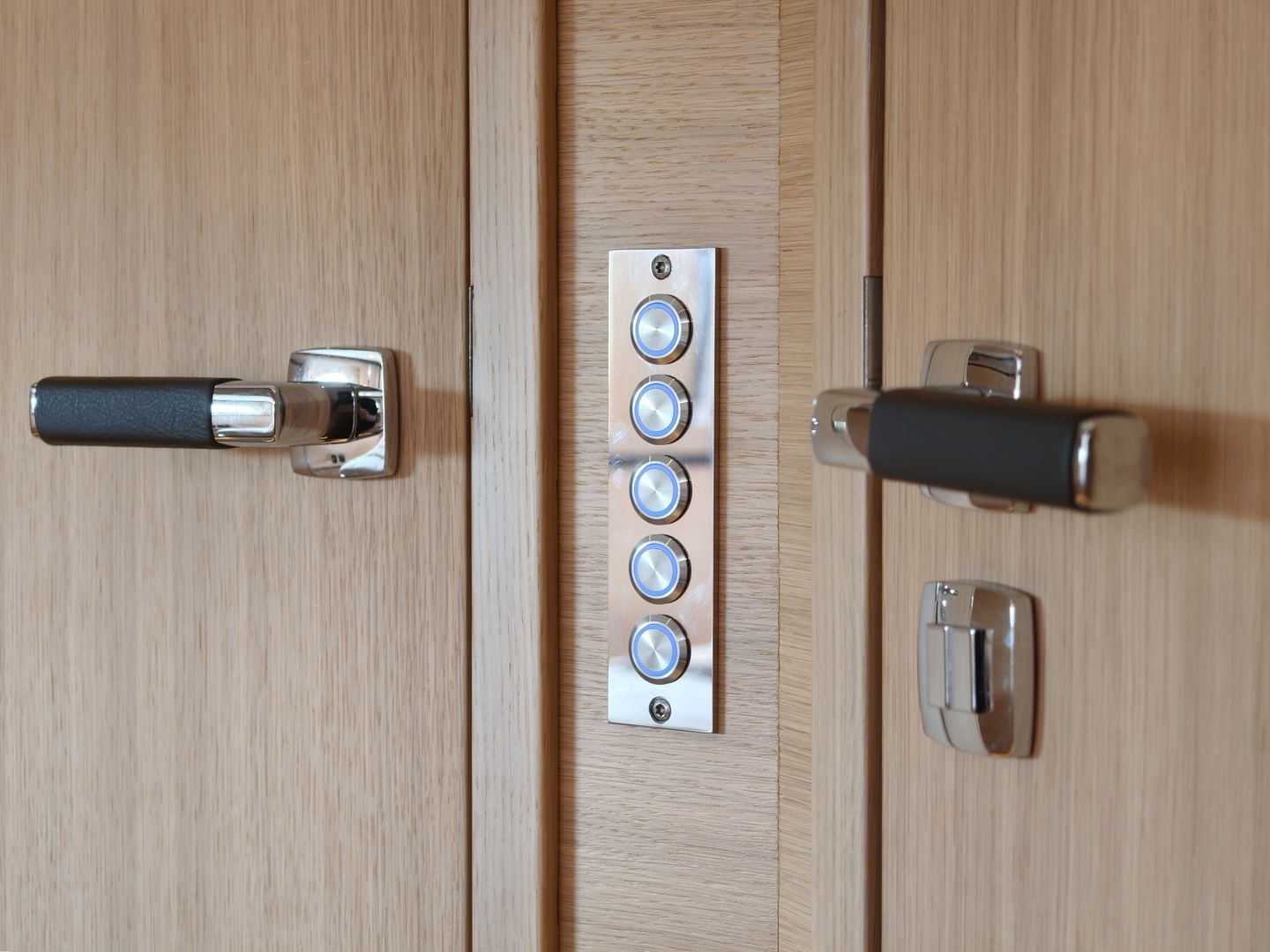 foto: 44 De Alm Grand Voyager 65