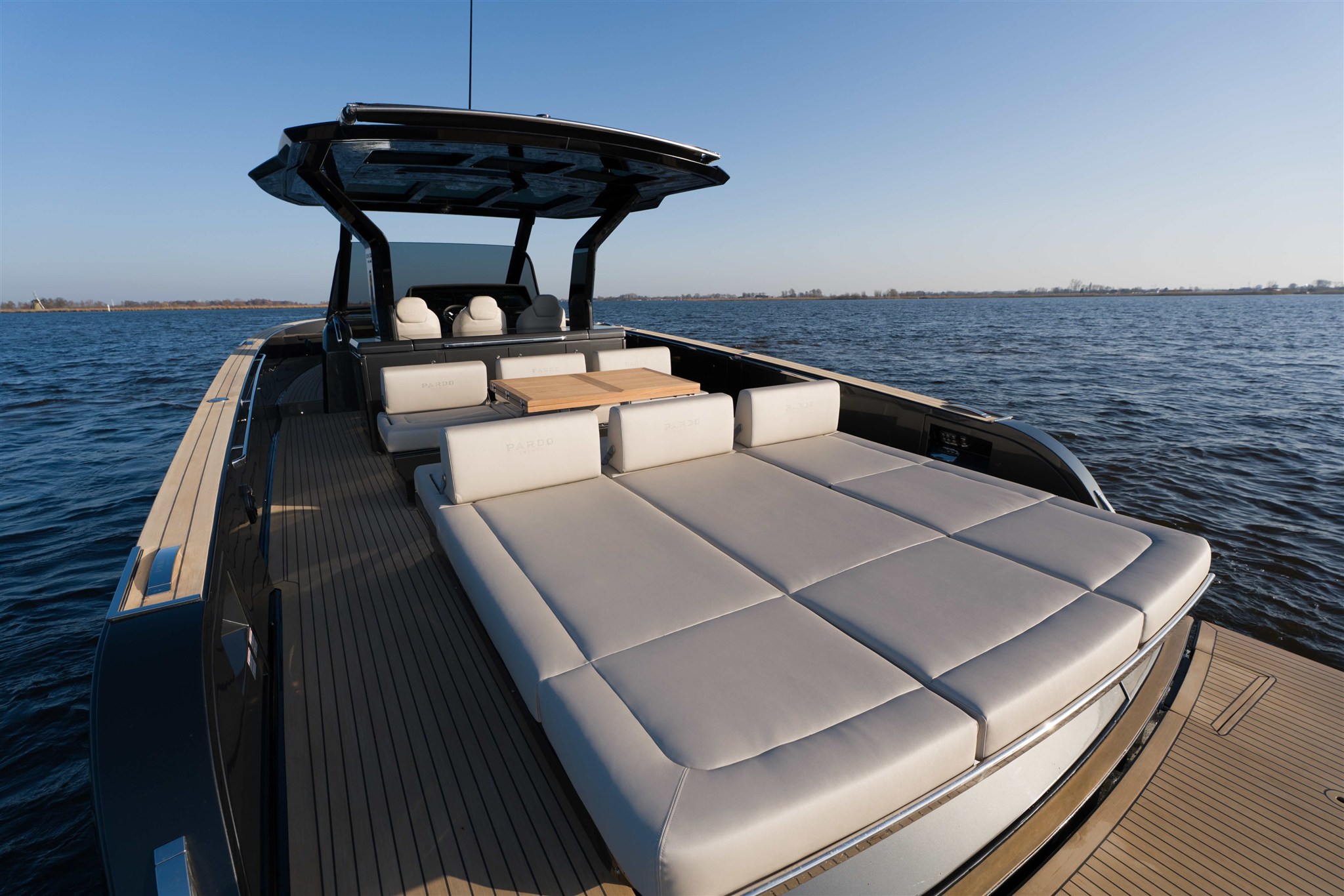 foto: 38 Pardo Yachts Pardo 43 New Model! Demo