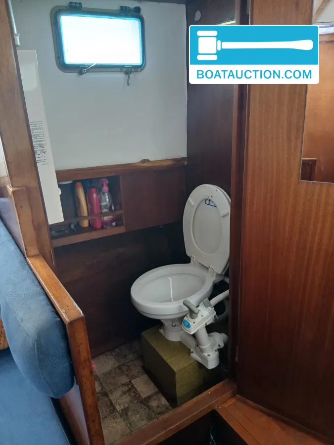 foto: 6 Motorboat 850