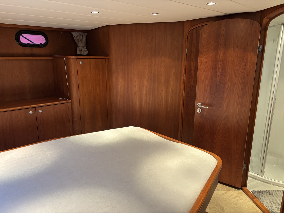 foto: 14 Explorer 45