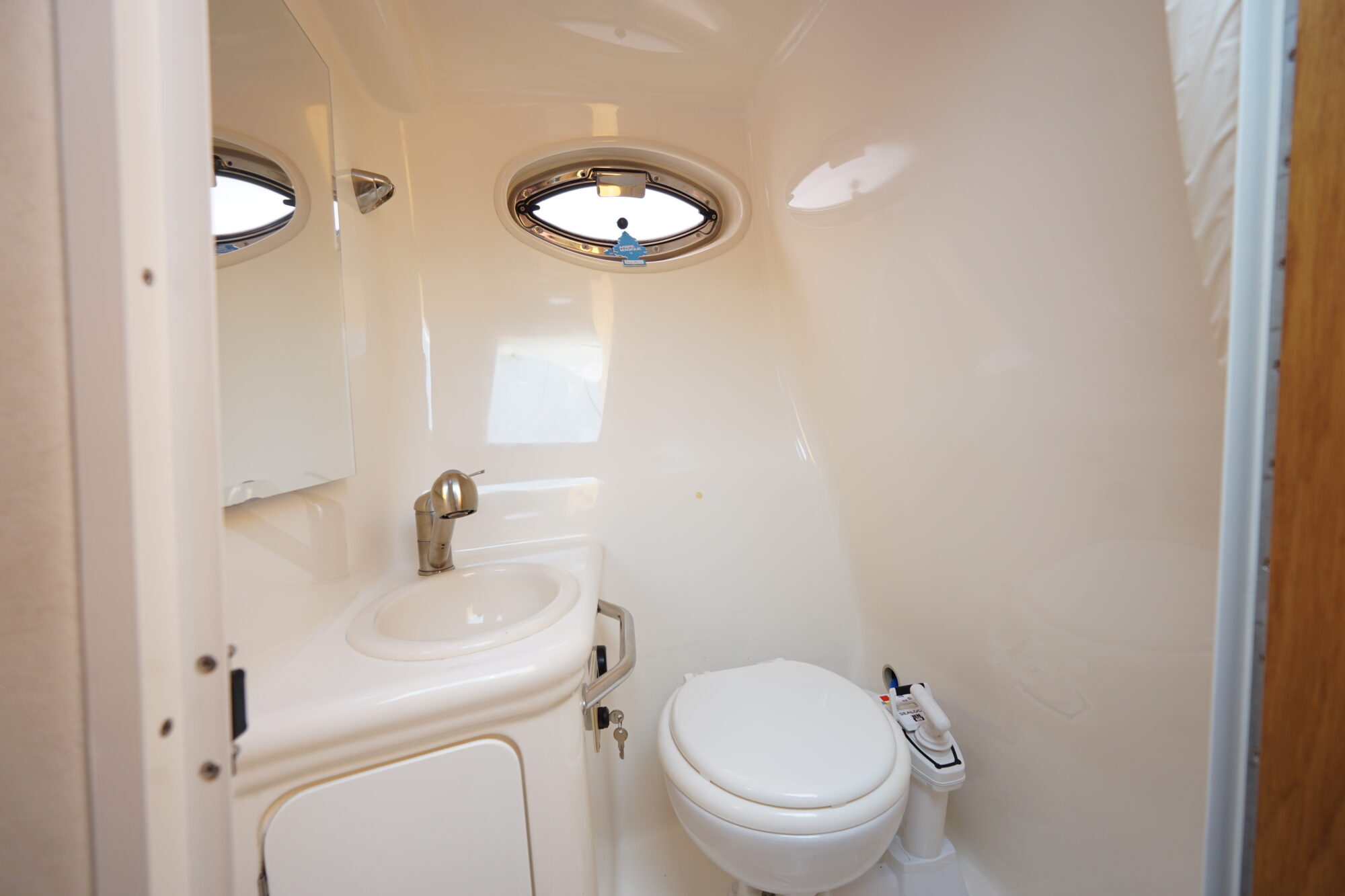 foto: 35 Sea Ray Sea Ray 255 Sundancer