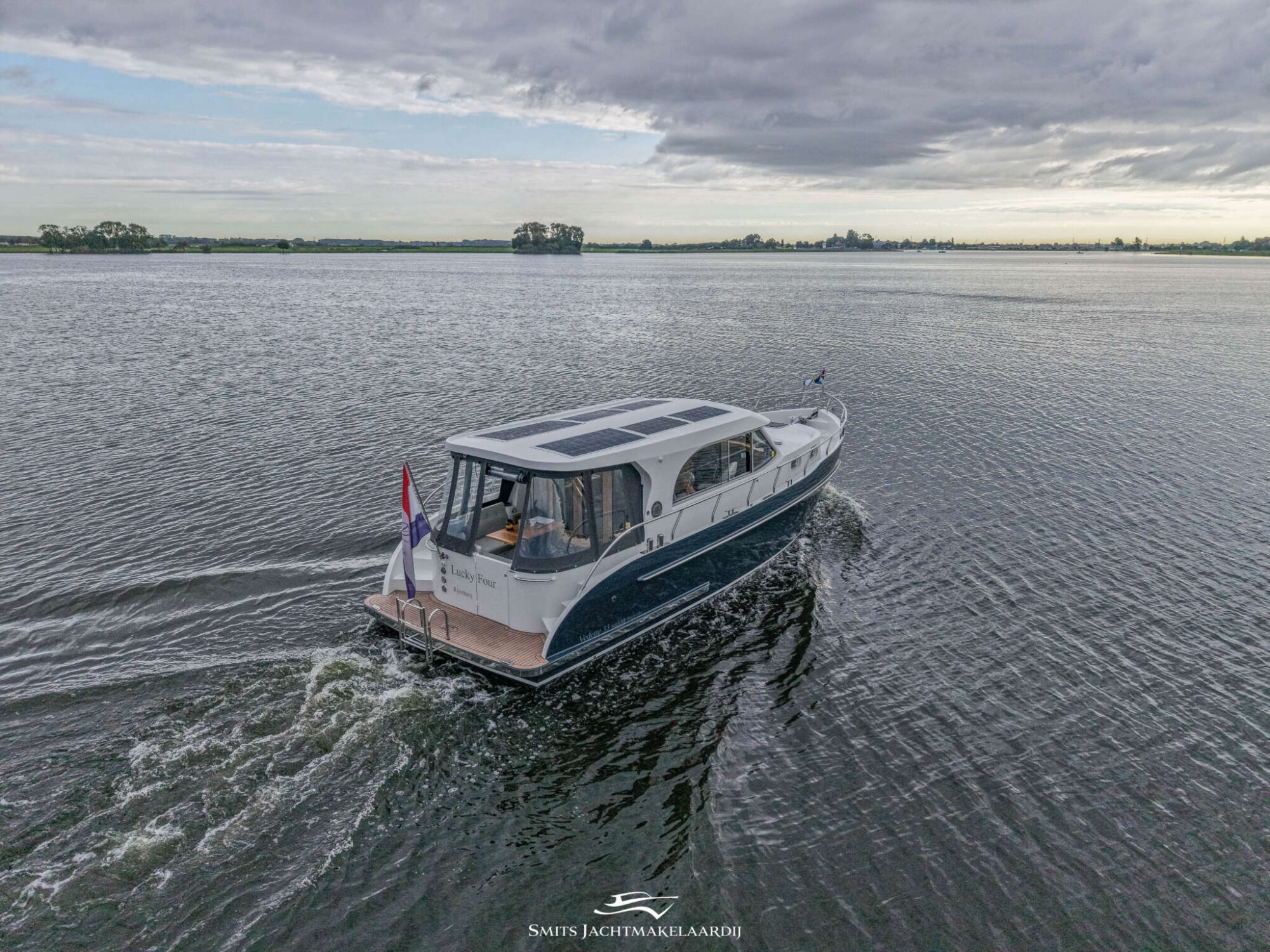 foto: 37 Vedette Vedette 33 Salon Comfort Line