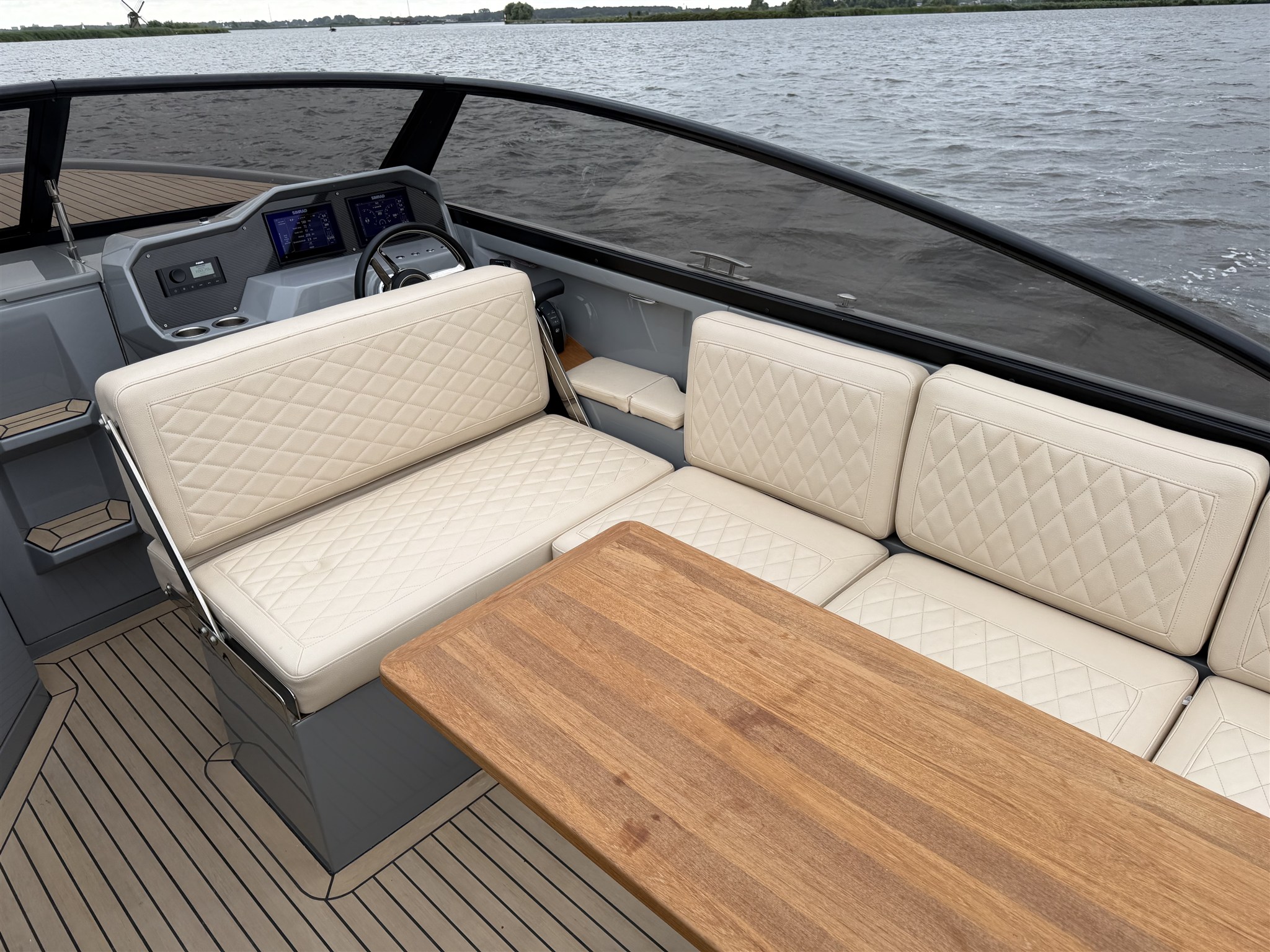 foto: 23 Rand Leisure 28