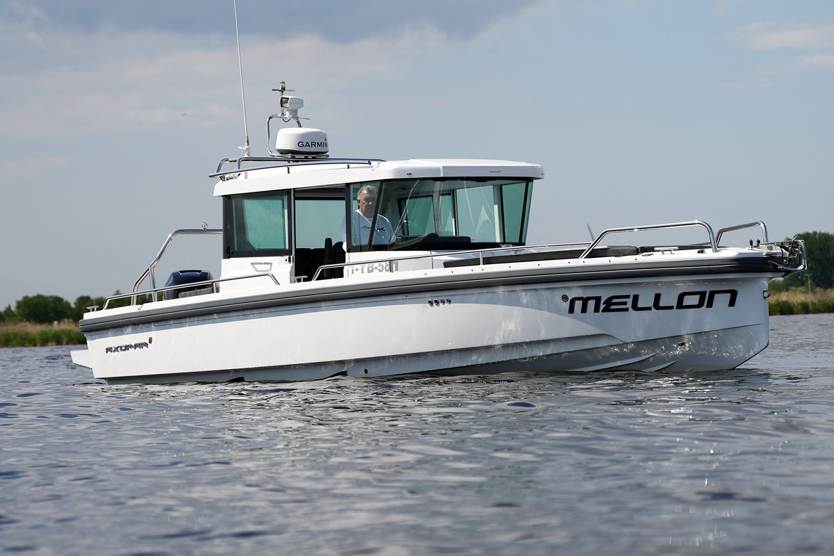 foto: 35 Axopar 28 Cabin
