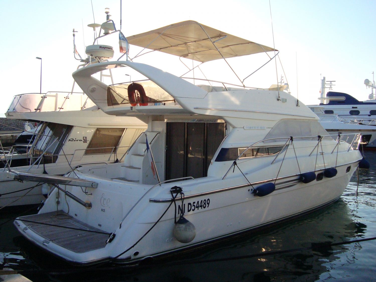 foto: 10 Princess 460 Fly