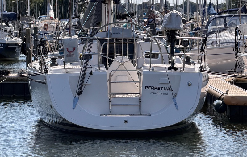 foto: 20 Arcona 370