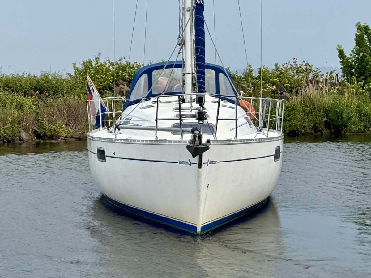 foto: 16 Beneteau Oceanis 321