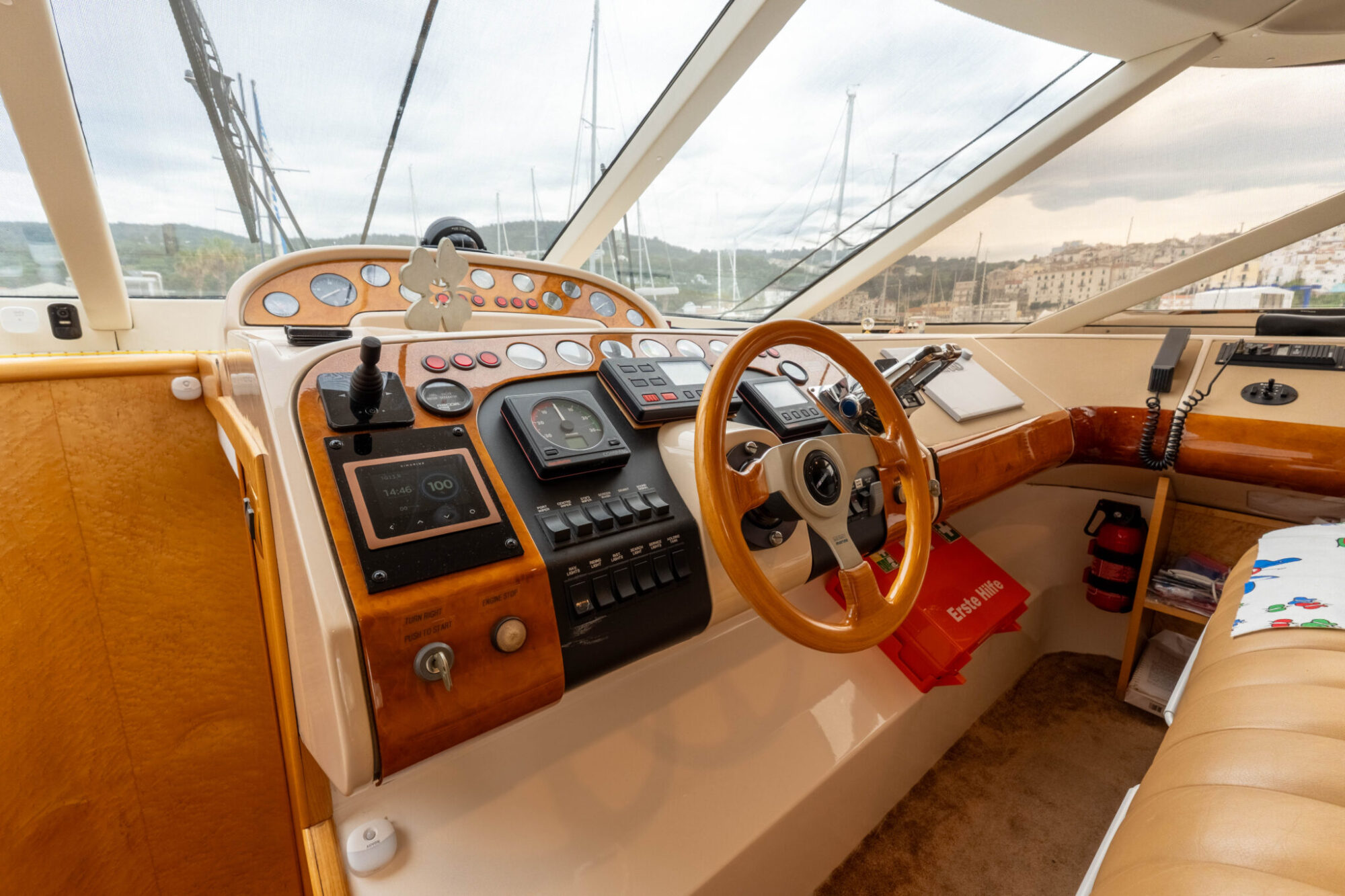 foto: 71 Fairline Fairline Squadron 62/65