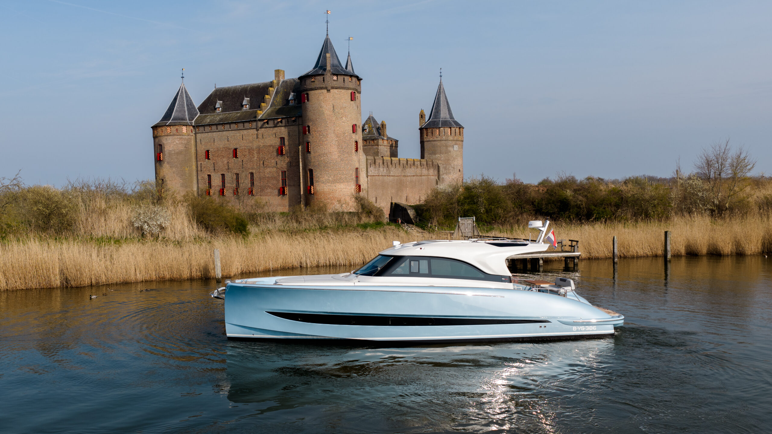 foto: 31 Solaris Power 48 Coupé