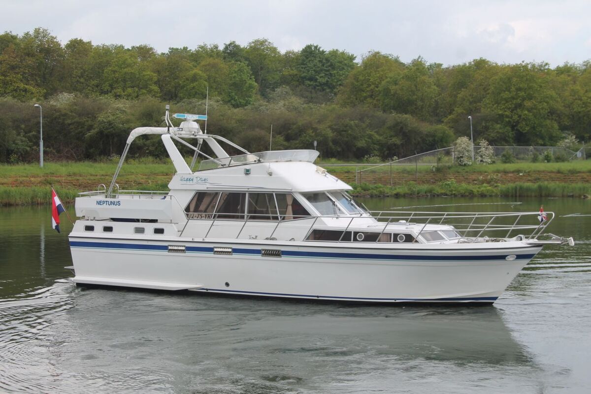 foto: 18 Neptunus 133 Flybridge