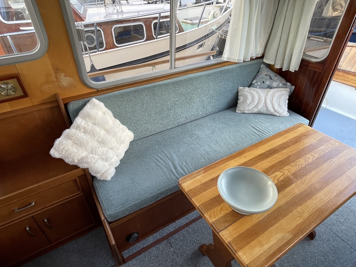 foto: 8 Crown 970 OK