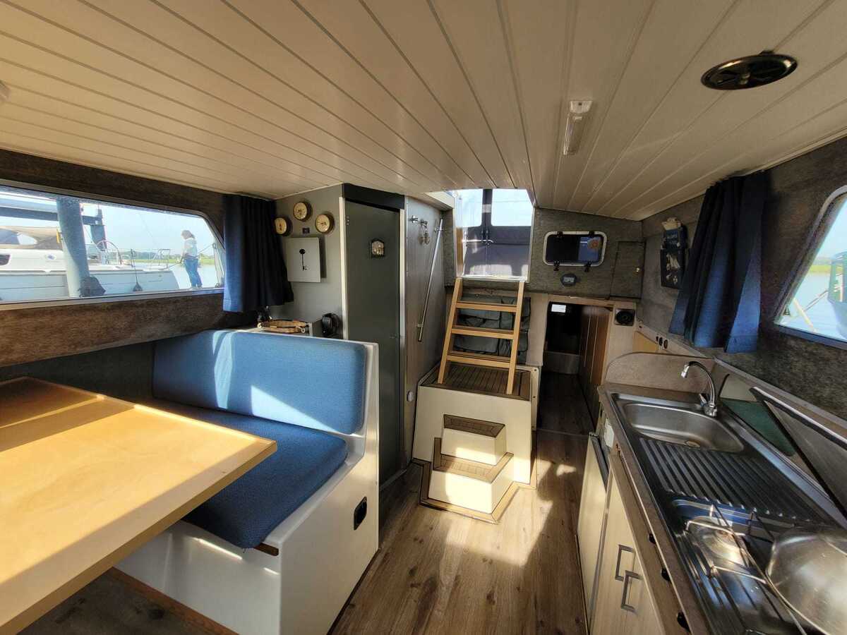 foto: 12 Conti Craft 860 AK