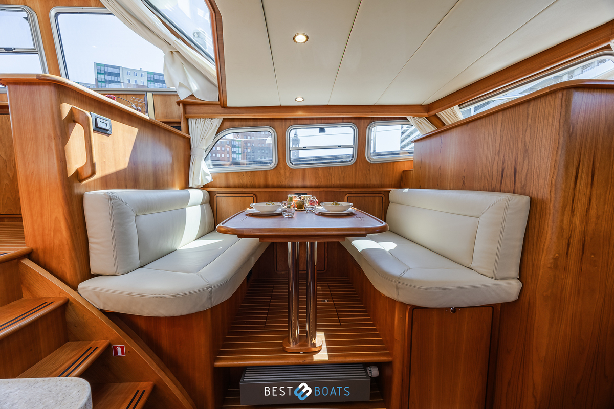 foto: 23 Linssen Grand Sturdy 470 MKIII