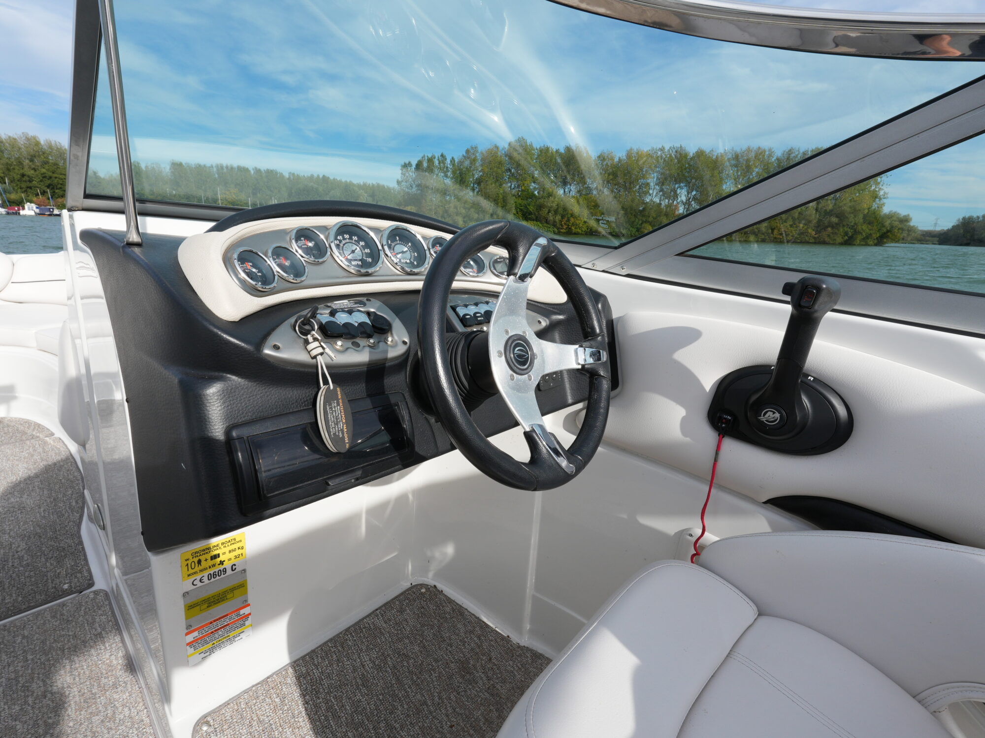 foto: 11 Crownline Crownline 265 SS