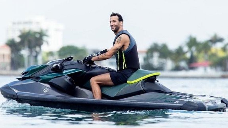 foto: 9 Sea-Doo RXP-X 300 APEX (35uur)