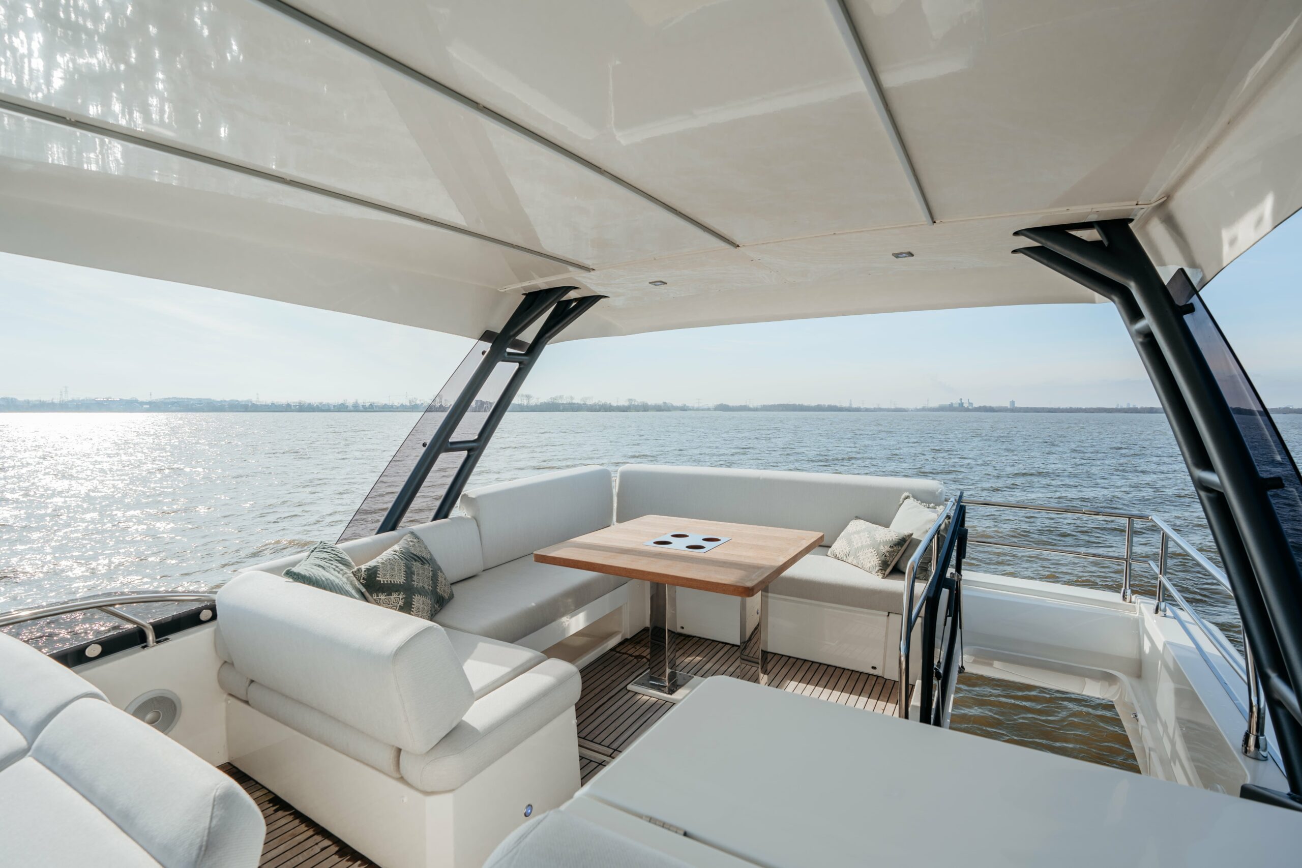 foto: 9 Prestige 520 Flybridge #307