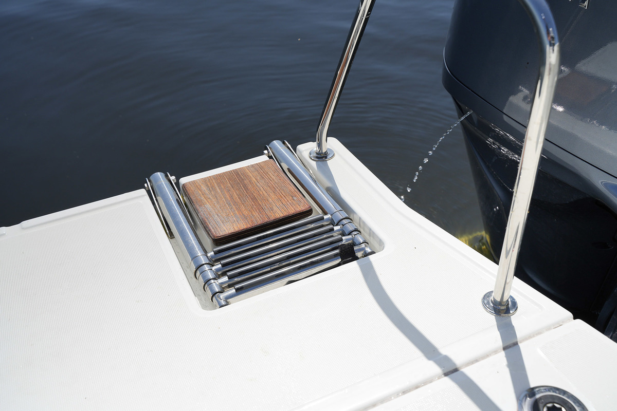 foto: 37 Jeanneau Merry Fisher 795 Sport Serie 2