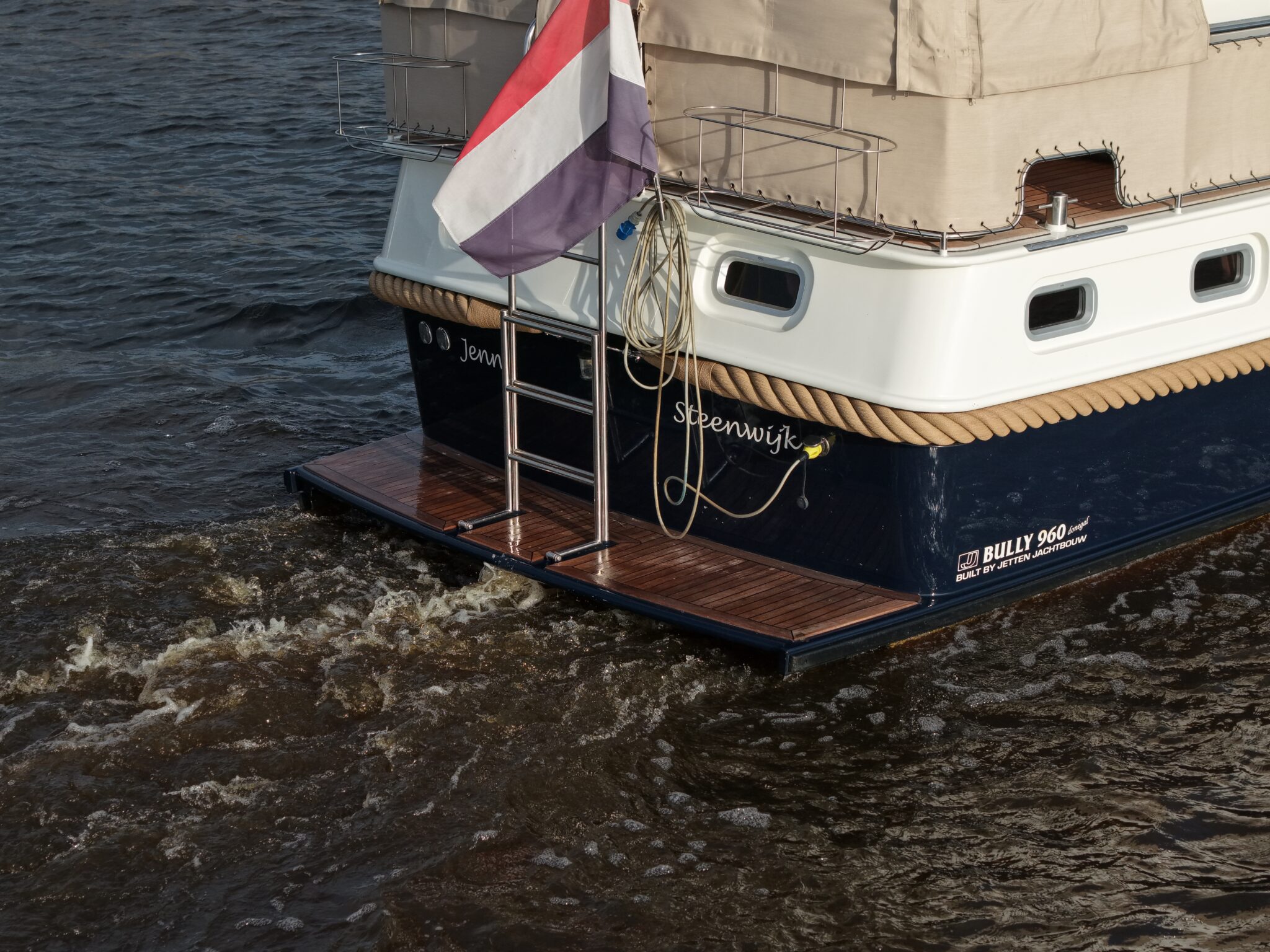 foto: 25 Jetten Jetten Bully 9.60 AK