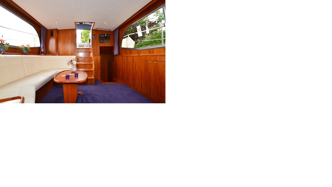 foto: 5 Vri-Jon Classic 44 AK