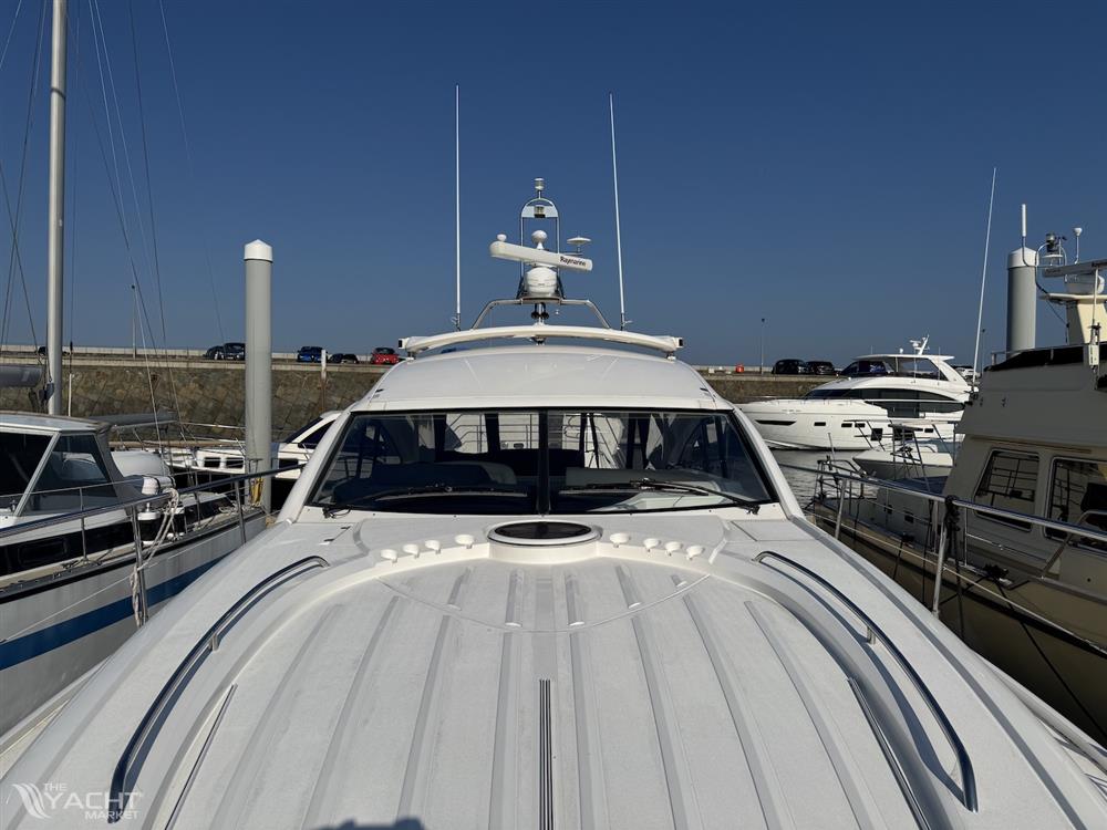 foto: 26 Fairline 47 targa