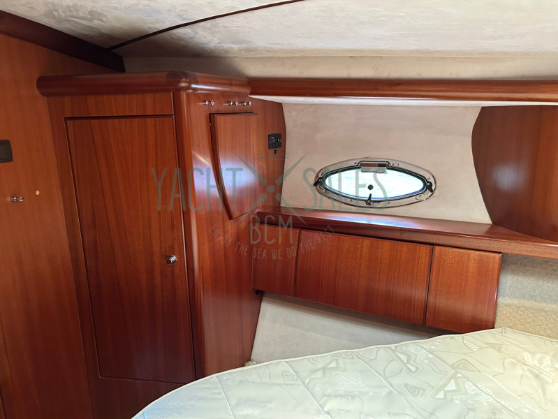 foto: 14 Galeon 330 HT
