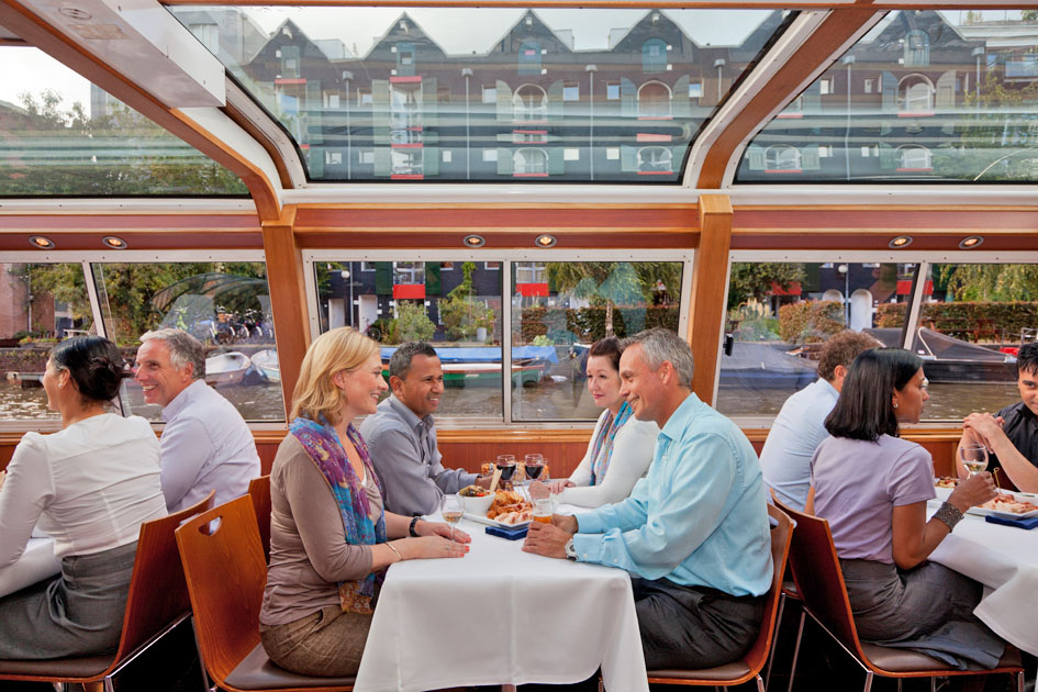 foto: 22 Amsterdamse Grachten rondvaartboot 21.80 21.80