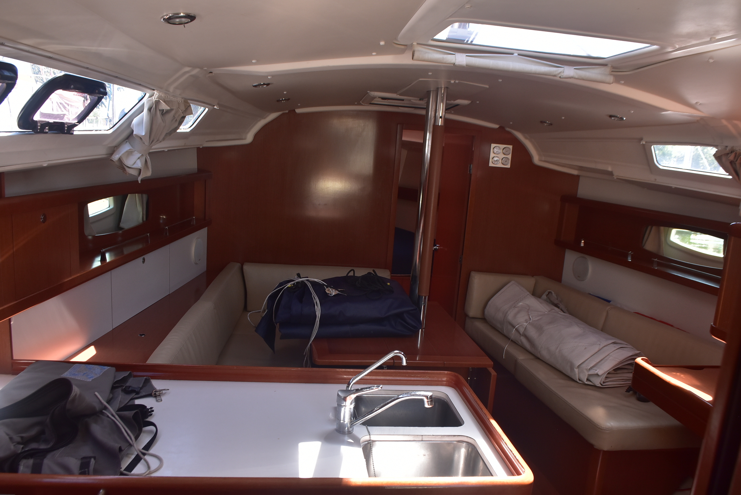 foto: 19 Beneteau Oceanis 37