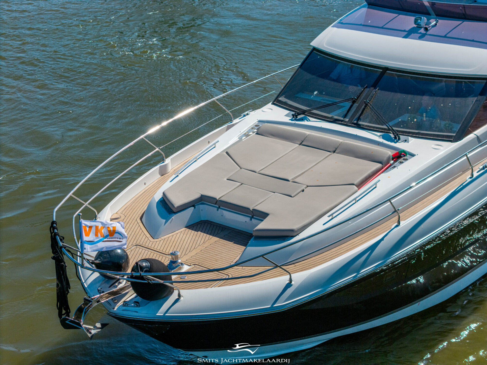 foto: 146 Prestige Prestige 590 Flybridge