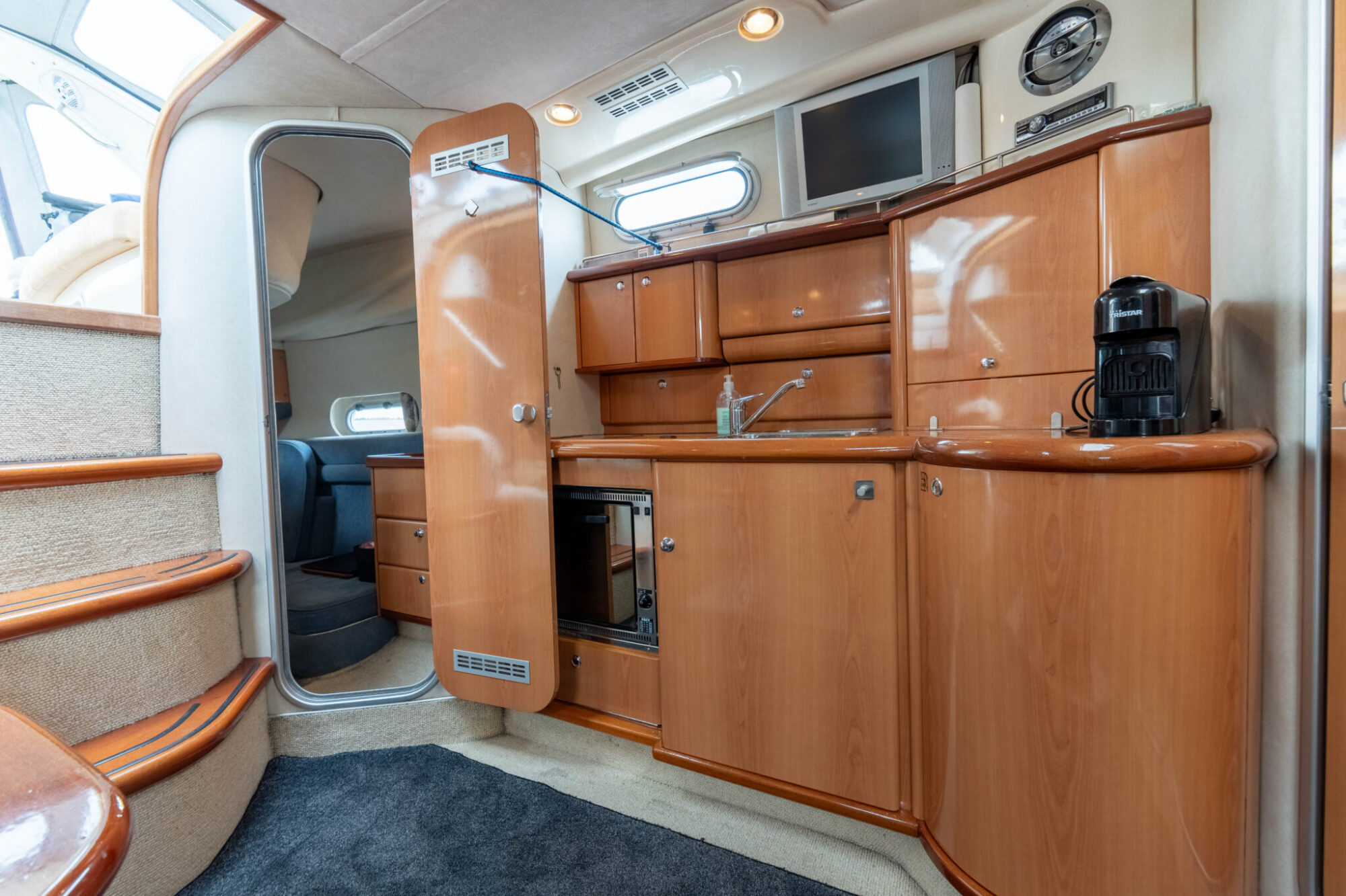foto: 68 Sealine Sealine S37