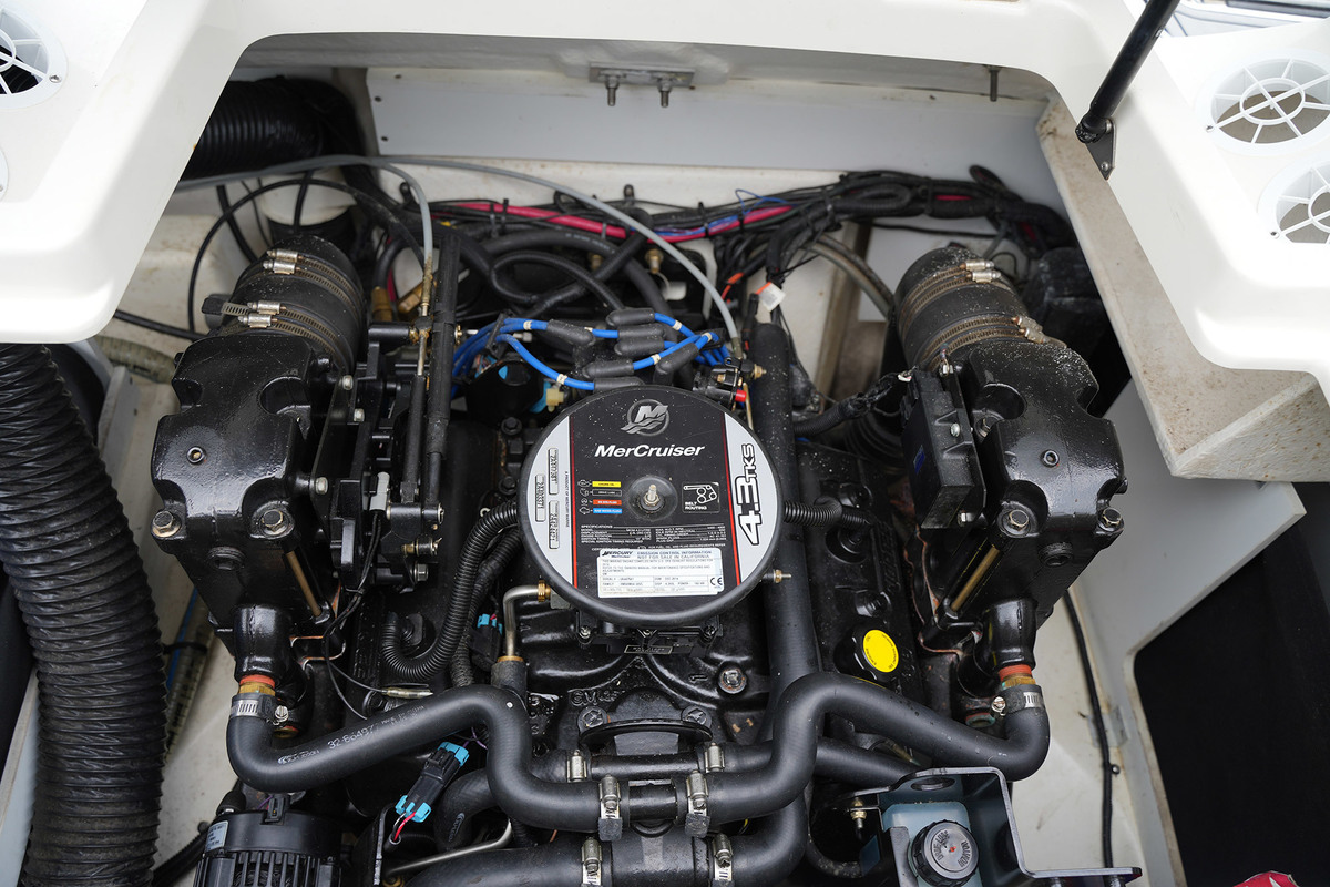 foto: 24 Sea Ray 19 SPX