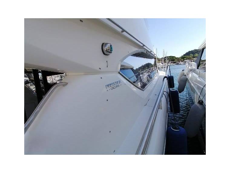 foto: 15 Prestige 60 Fly