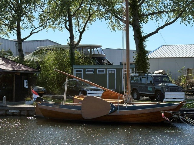 foto: 6 Van Der Meulen Kajuitzeilschouw 800