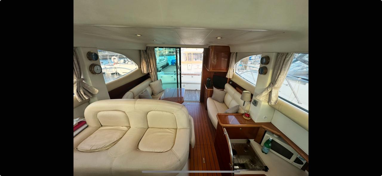 foto: 8 Jeanneau Prestige 36