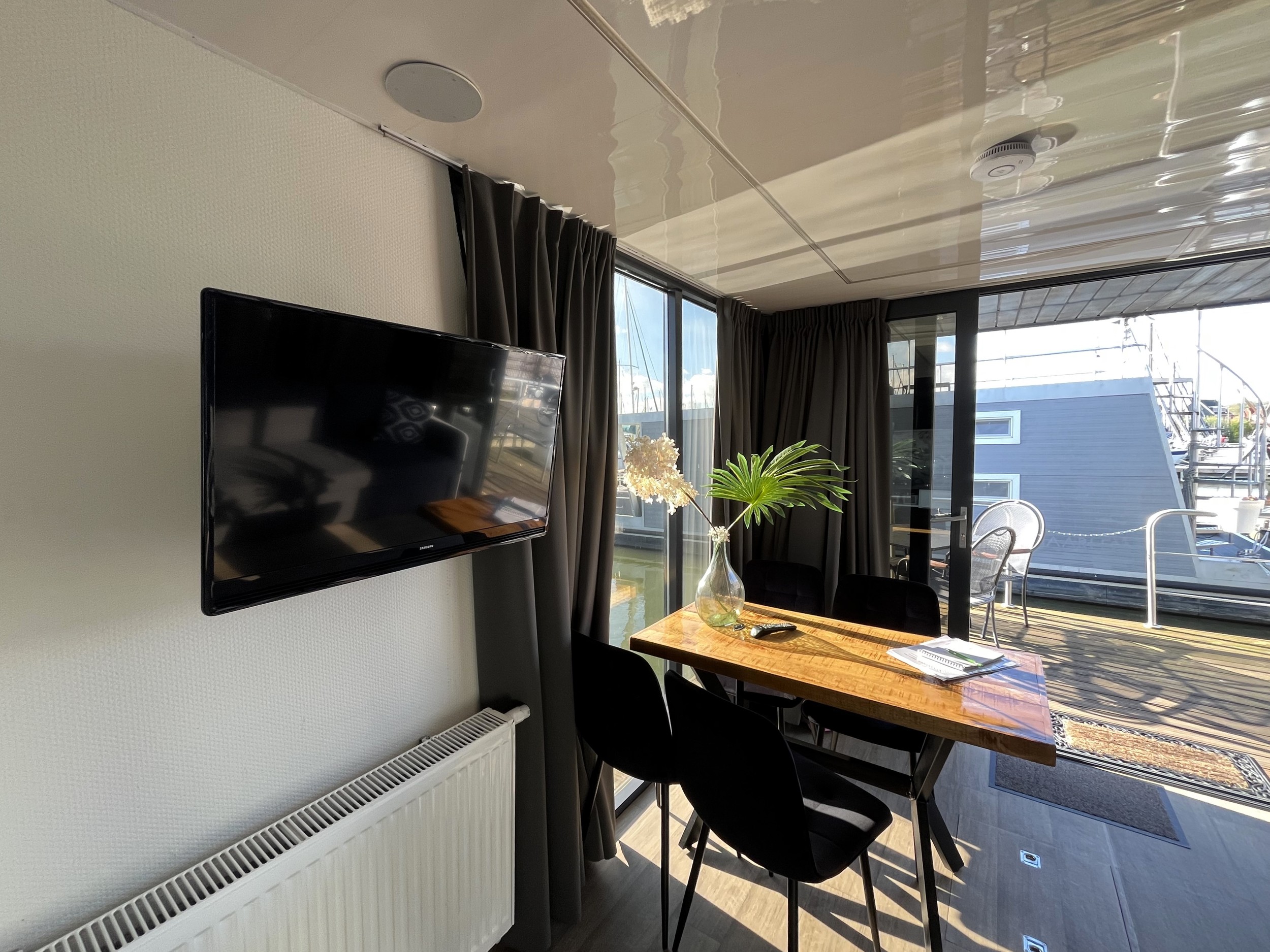 foto: 18 La Mare Apartboat (houseboat)