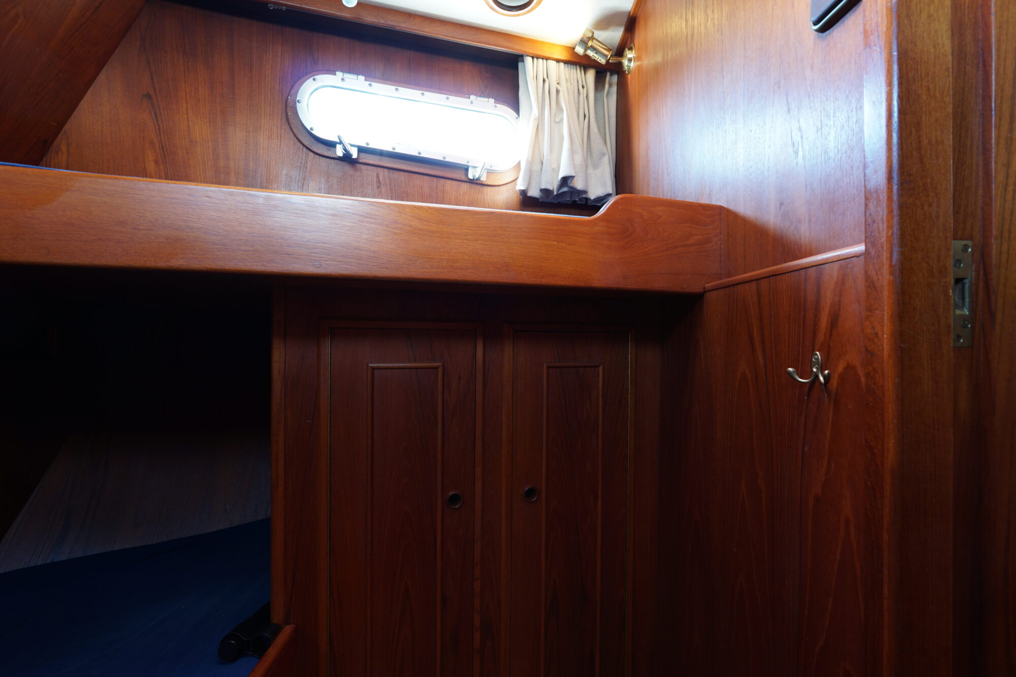 foto: 89 Damen Damen Pushy Cat 15.00 AK Cabrio