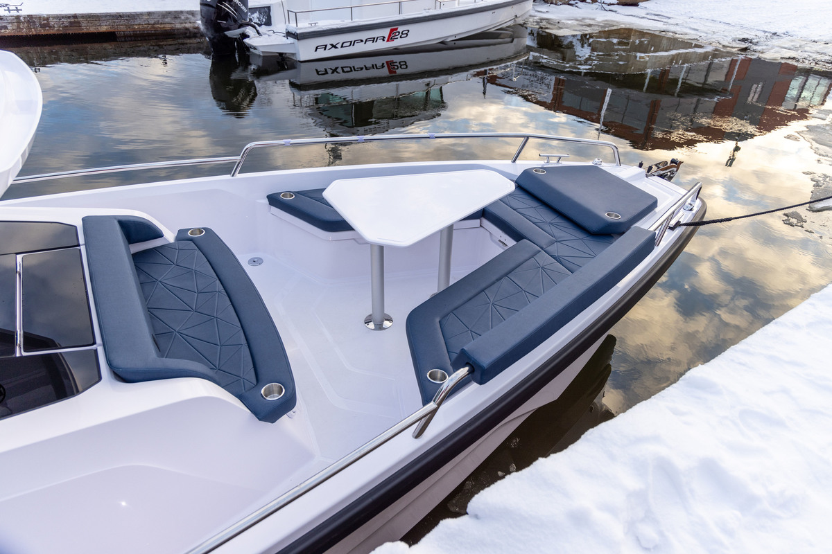 foto: 14 Axopar 29 XC Cross Cabin