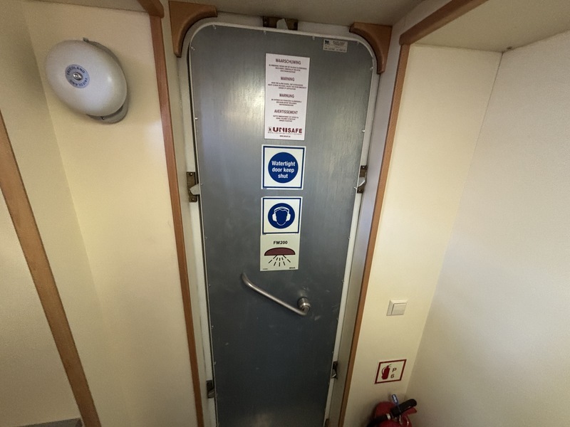 foto: 32 Ex Politievaartuig 24.00