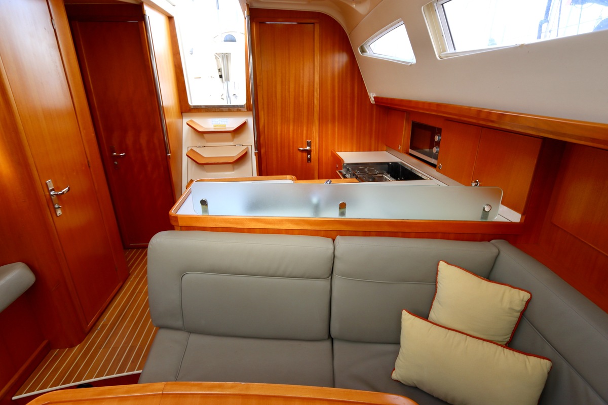 foto: 19 Elan 384 impression