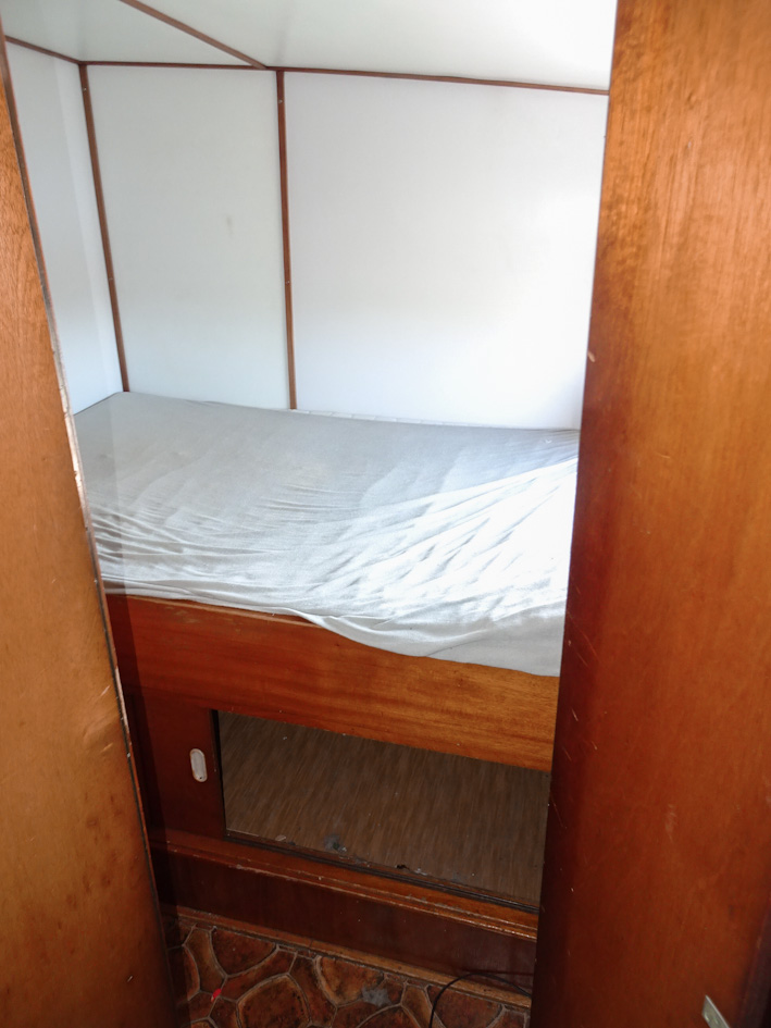 foto: 28 Kastje Varend Woonschip 38.89 UBC