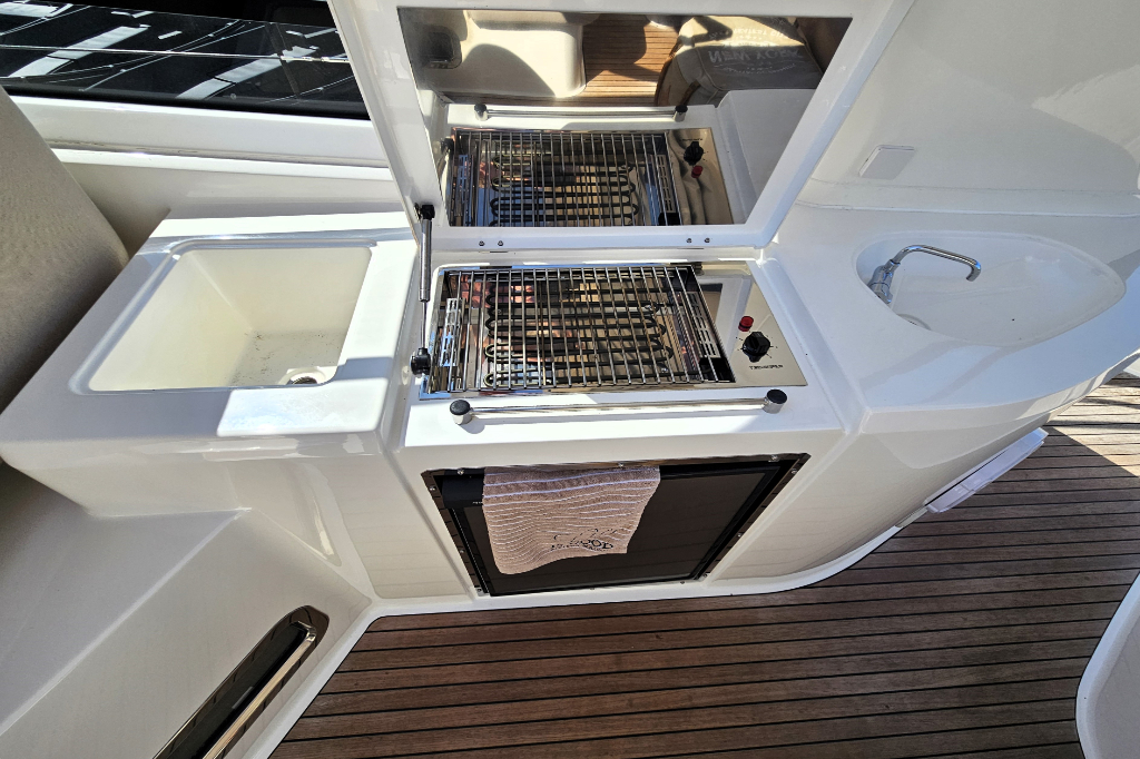 foto: 77 Bavaria 43 HT