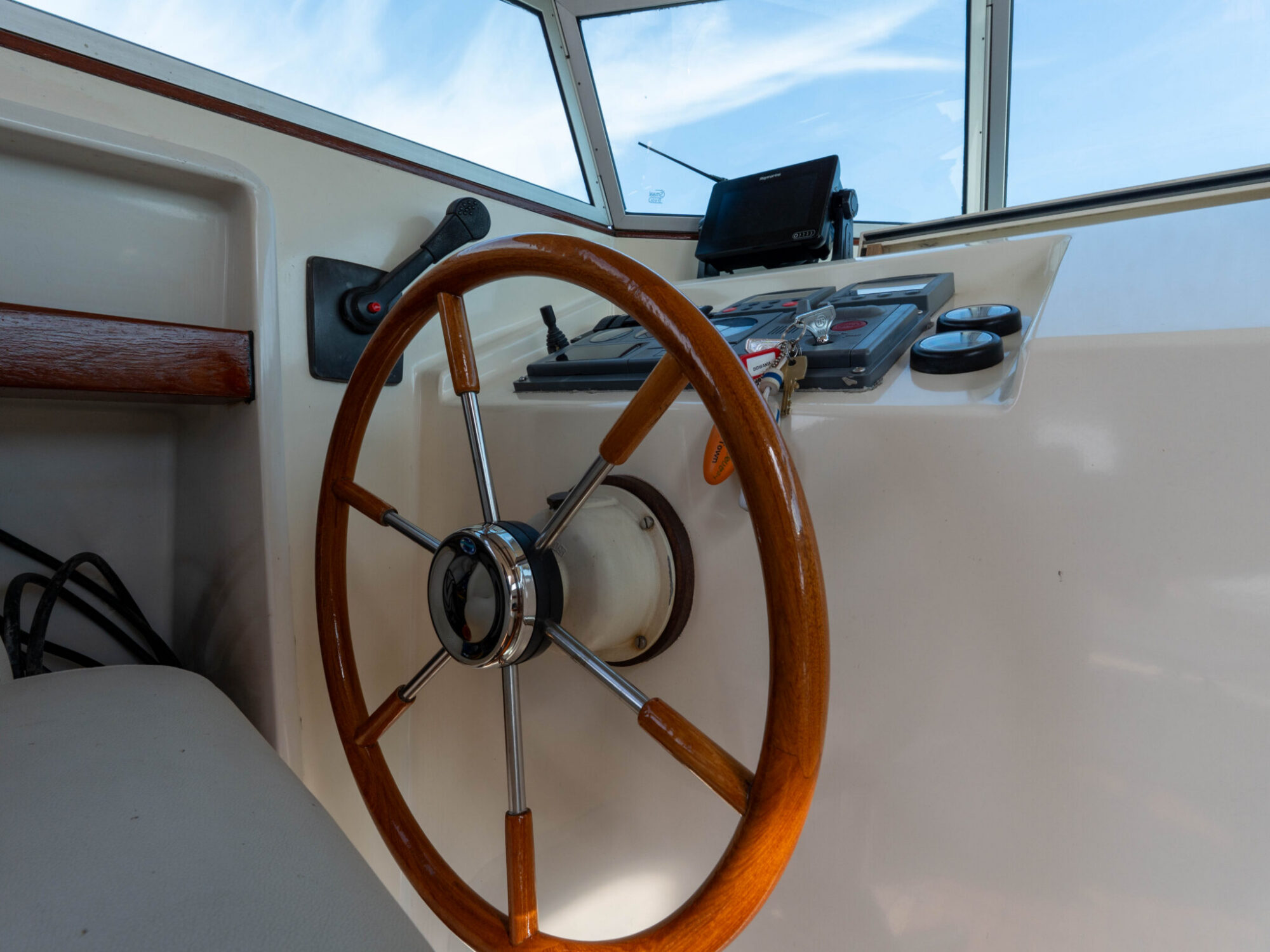 foto: 23 Makma Makma 900 Cabin