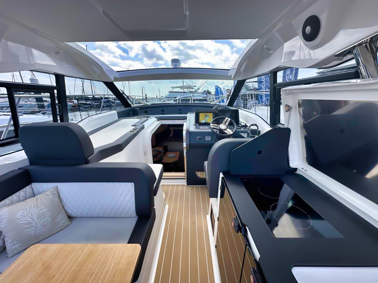 foto: 17 Bavaria Bavaria SR 35 Hardtop