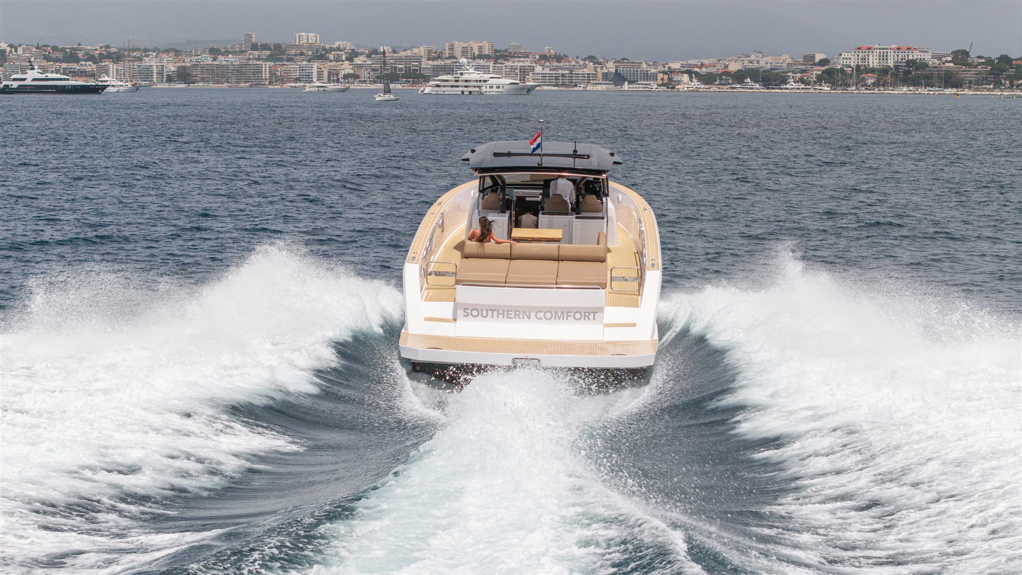 foto: 28 Pardo Yachts 50