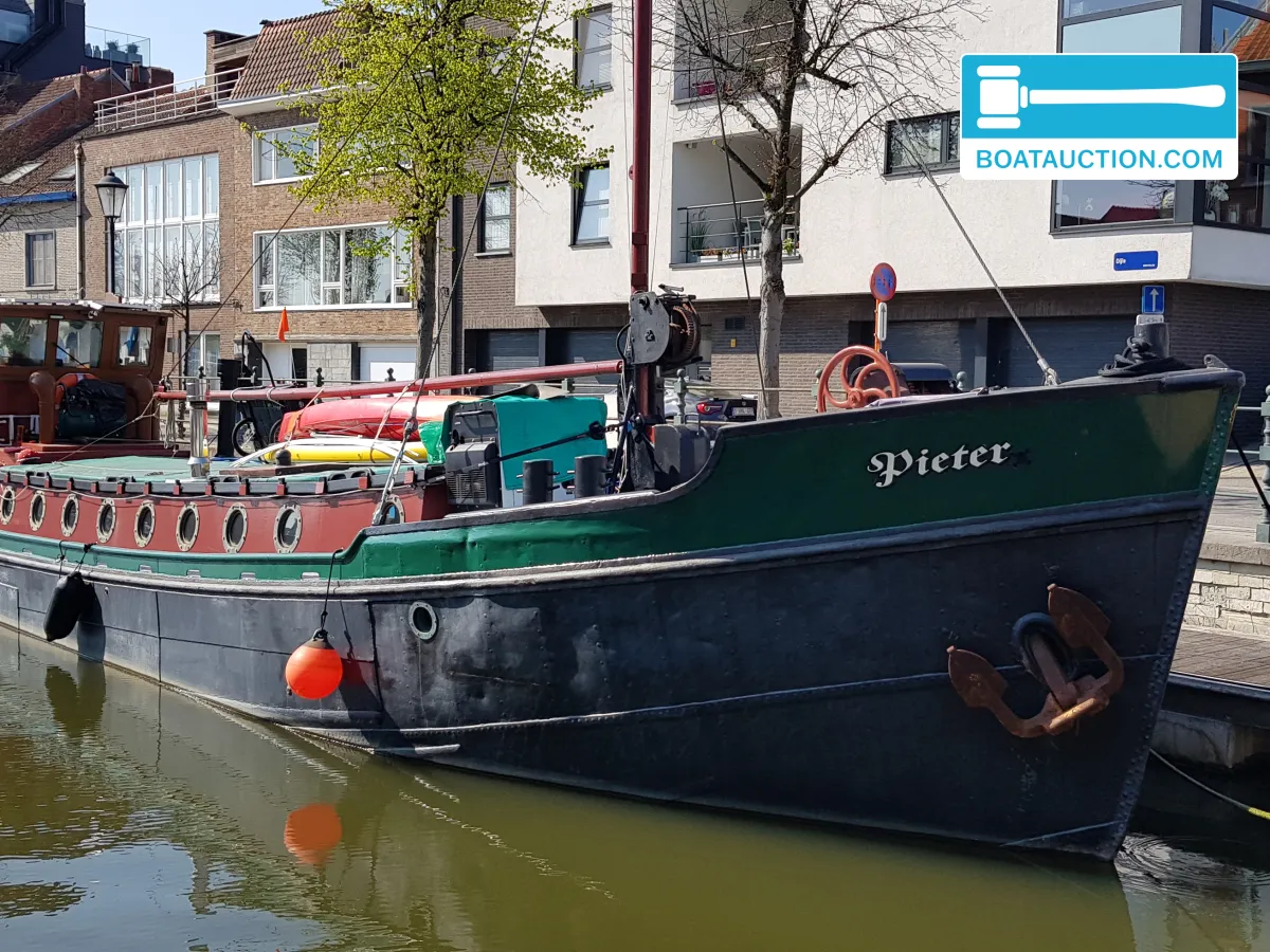 foto: 11 Woonboot 2025